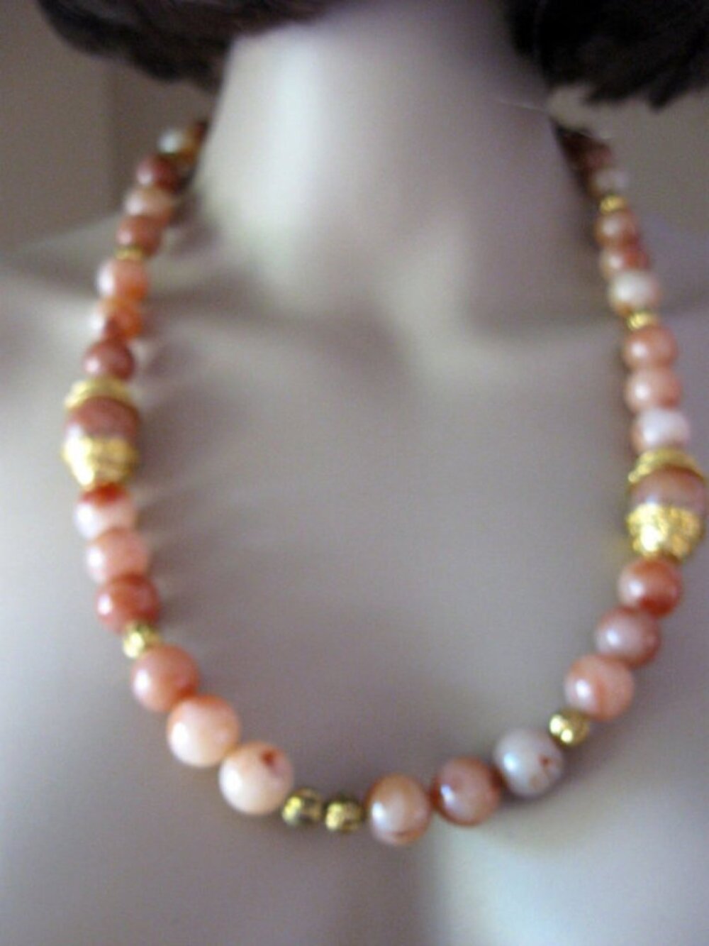 Vintage 1960s Marbled Lucite Statement Necklace | Faux Carnelian & Gold Tone